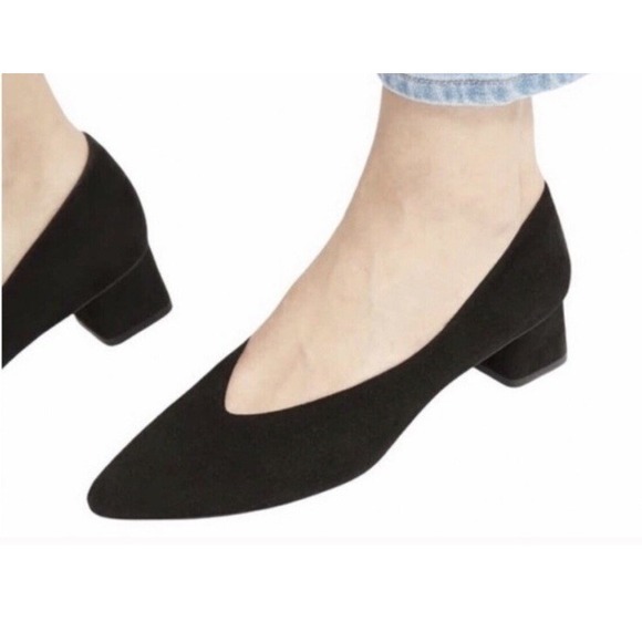 Everlane Shoes - EVERLANE Vintage Style  Black Suede High Heels Pumps Size 6